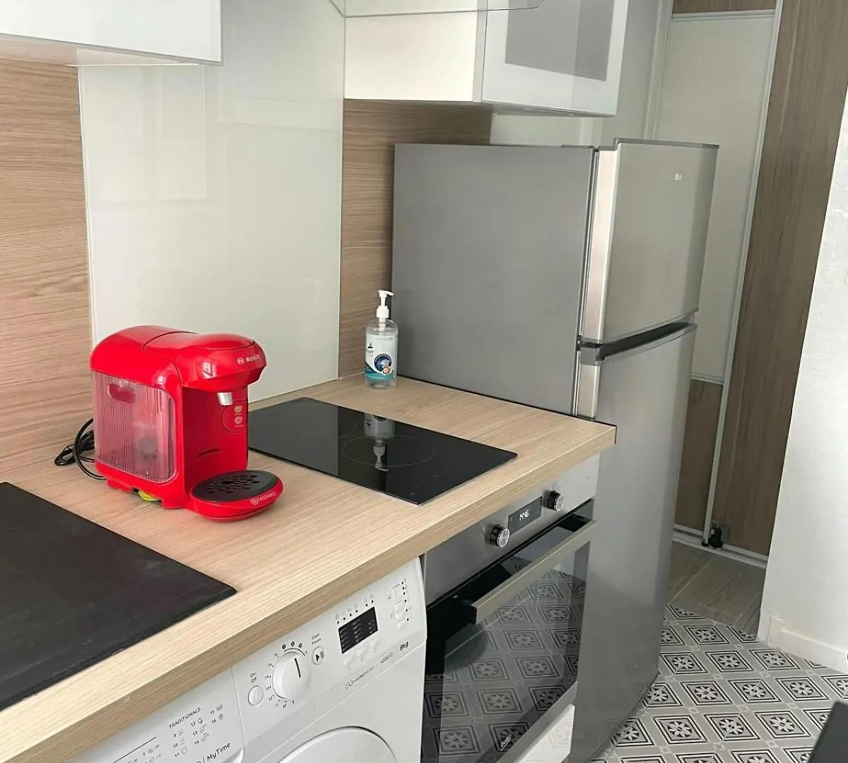 Chic And Cosy Studio Proche Parisaeroport Cdg Apartment Villepinte  France